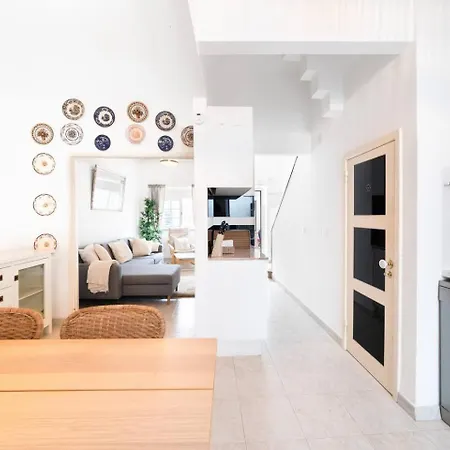 Full Townhouse Center 100m From Hébergement de vacances